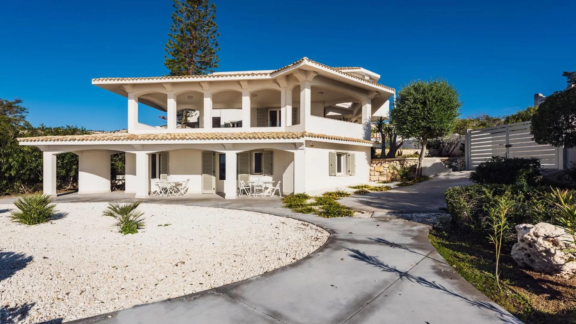 Villa Plemmiria With Private Access To The Sea By Wonderful Italy Syracuse